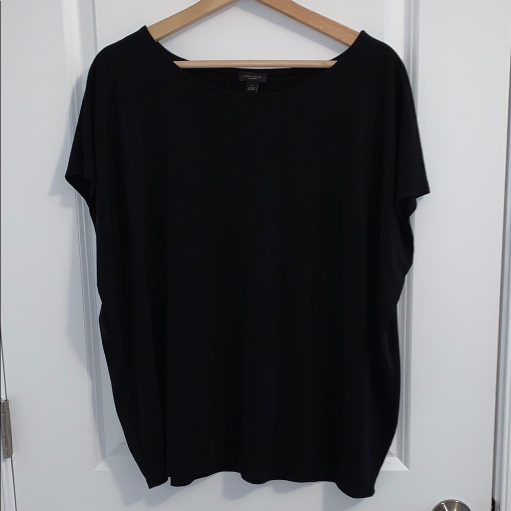 Ann Taylor Factory Women's Black Wedge Top. Cap sleeve. Size XL